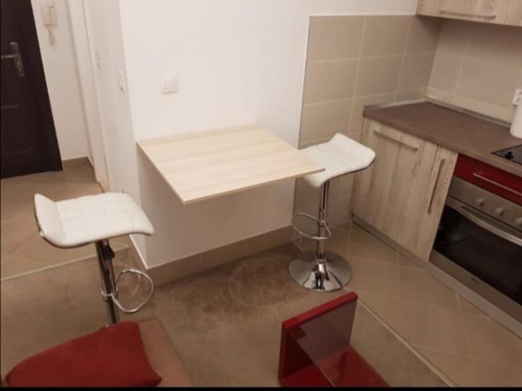 Royalwings Apartman Ягодина Экстерьер фото
