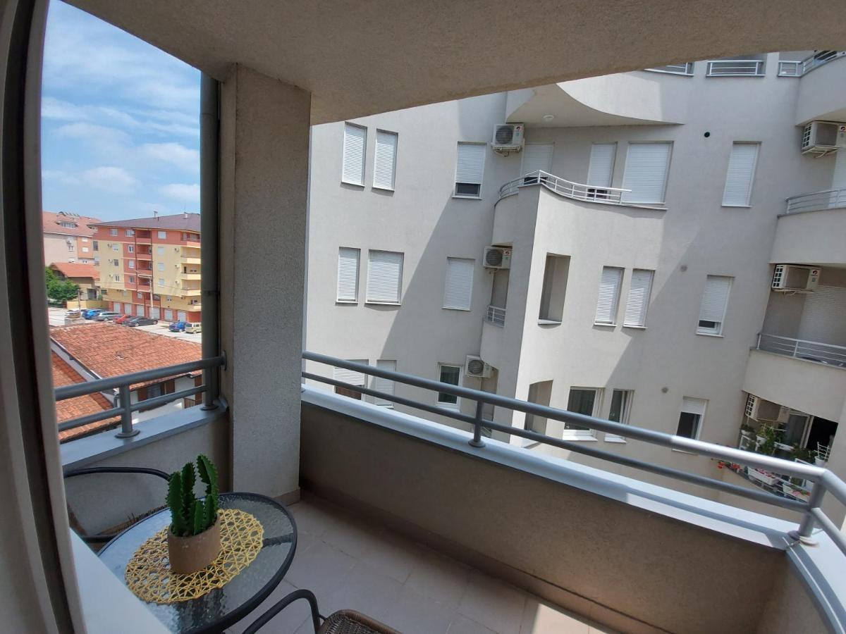 Royalwings Apartman Ягодина Экстерьер фото